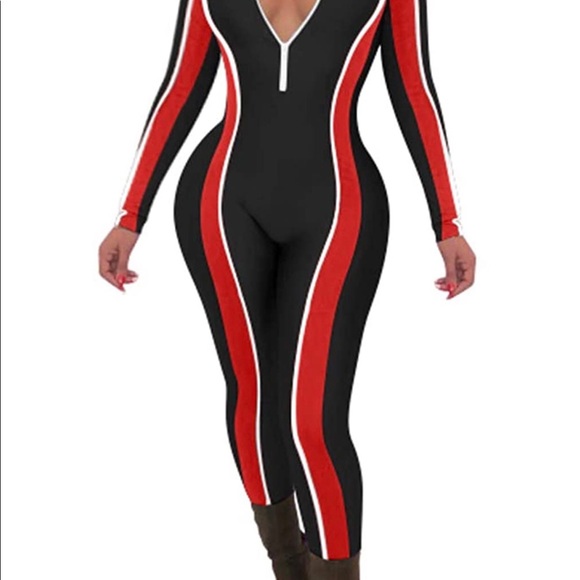 One piece jumpsuit - Picture 3 of 3